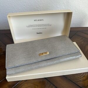 St John Embossed Leather Lizard Print Gray Travel Wallet Organizer‎ Clutch New